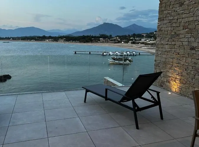 Neuve Le Galatee Pied Dans L'eau Apartment *