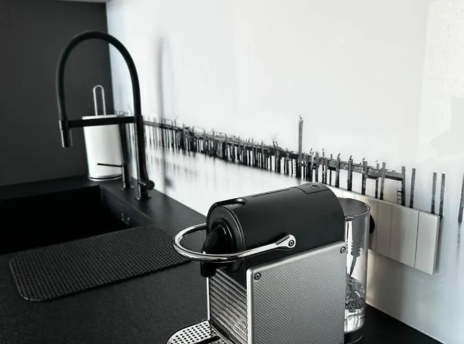 Neuve Le Galatee Pied Dans L'eau * Porticcio (Corsica)