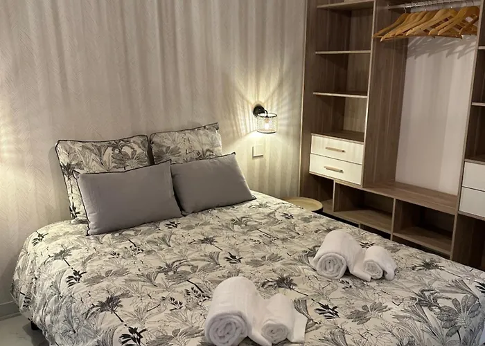 Apartment Neuve Le Galatee Pied Dans L'eau Porticcio (Corsica)