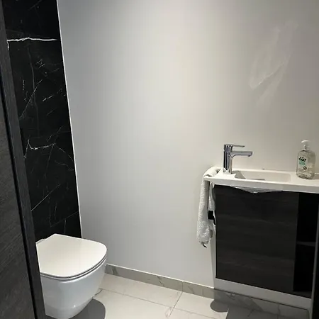 Neuve Le Galatee Pied Dans L'eau