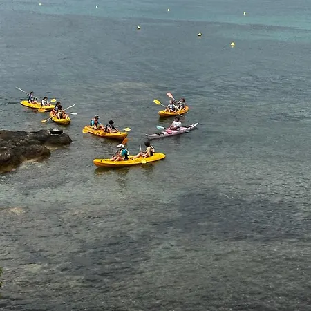 Neuve Le Galatee Pied Dans L'eau Lägenhet