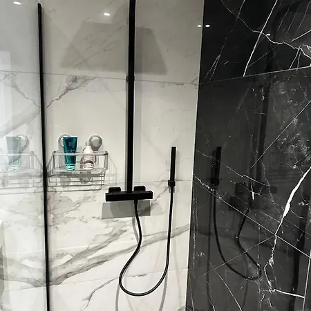 Neuve Le Galatee Pied Dans L'eau Porticcio (Corsica)