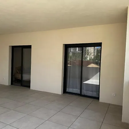 Neuve Le Galatee Pied Dans L'eau Апартаменты *