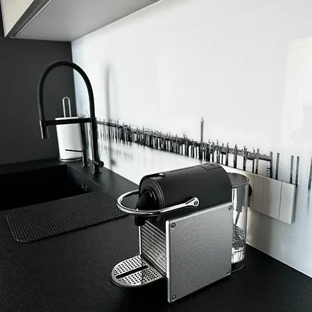 Neuve Le Galatee Pied Dans L'eau * Портисьо