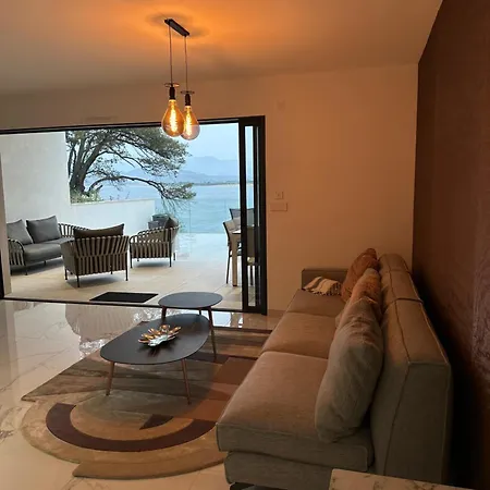 Neuve Le Galatee Pied Dans L'eau Διαμέρισμα