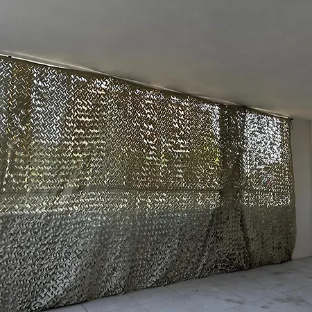 Neuve Le Galatee Pied Dans L'eau *