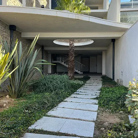 Neuve Le Galatee Pied Dans L'eau Apartmán *